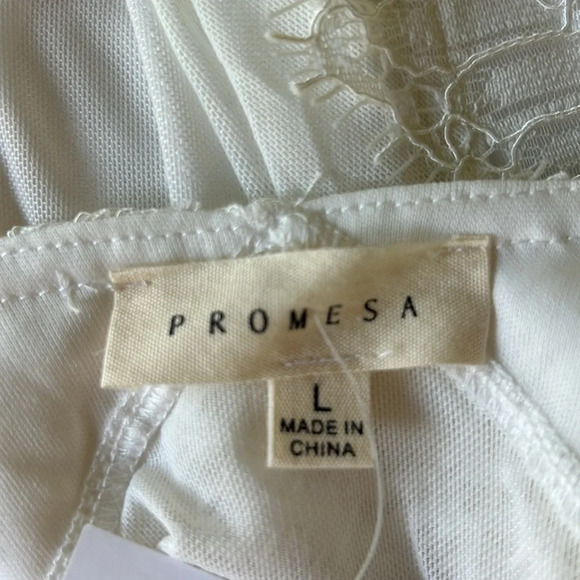 Promesa Women’s White Lace Underwire & Mesh Bodysuit Size Large NWT - Picture 8 of 9
